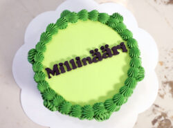 Veikkauksen kakussa lukee "Millinääri".