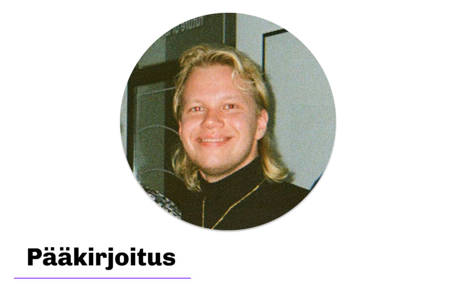 Aleksi Virtanen, Rahapelisanomien päätoimittaja, katsoo kameraan ja hymyilee pääkirjoituksen profiilikuvassa.