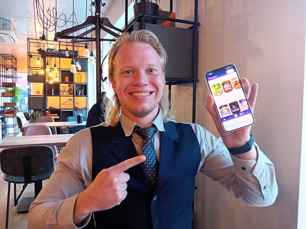 Rahapelisanomat Aleksi Virtanen esittelee paras nettikasino -valintaamme, eli Pelikaani Casinoa.