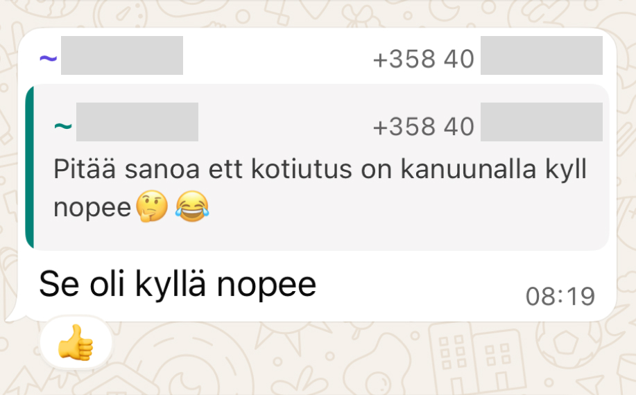 Kuvassa Whatsapp ryhmäkeskustelun osallistujat toteavat Kanuuna-pikakasinon kotiutuksen olevan nopeita.