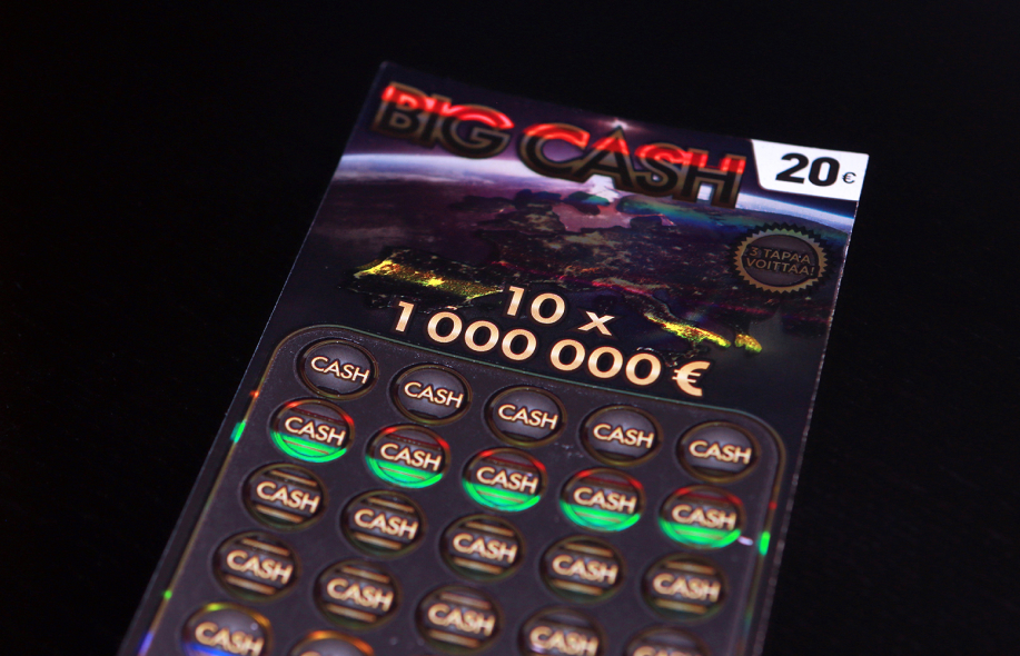 Big Cash arpa. Arvasta näkee että siinä on 10x 1 000 000 € päävoittoa.