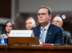 Michael Selig, Yhdysvaltain presidentti Donald Trumpin nimittämä hyödykefutuurikauppakomission (CFTC) puheenjohtajaehdokas, senaatin kuulemistilaisuudessa Washington DC:ssä, Yhdysvalloissa, keskiviikkona 19. marraskuuta 2025
