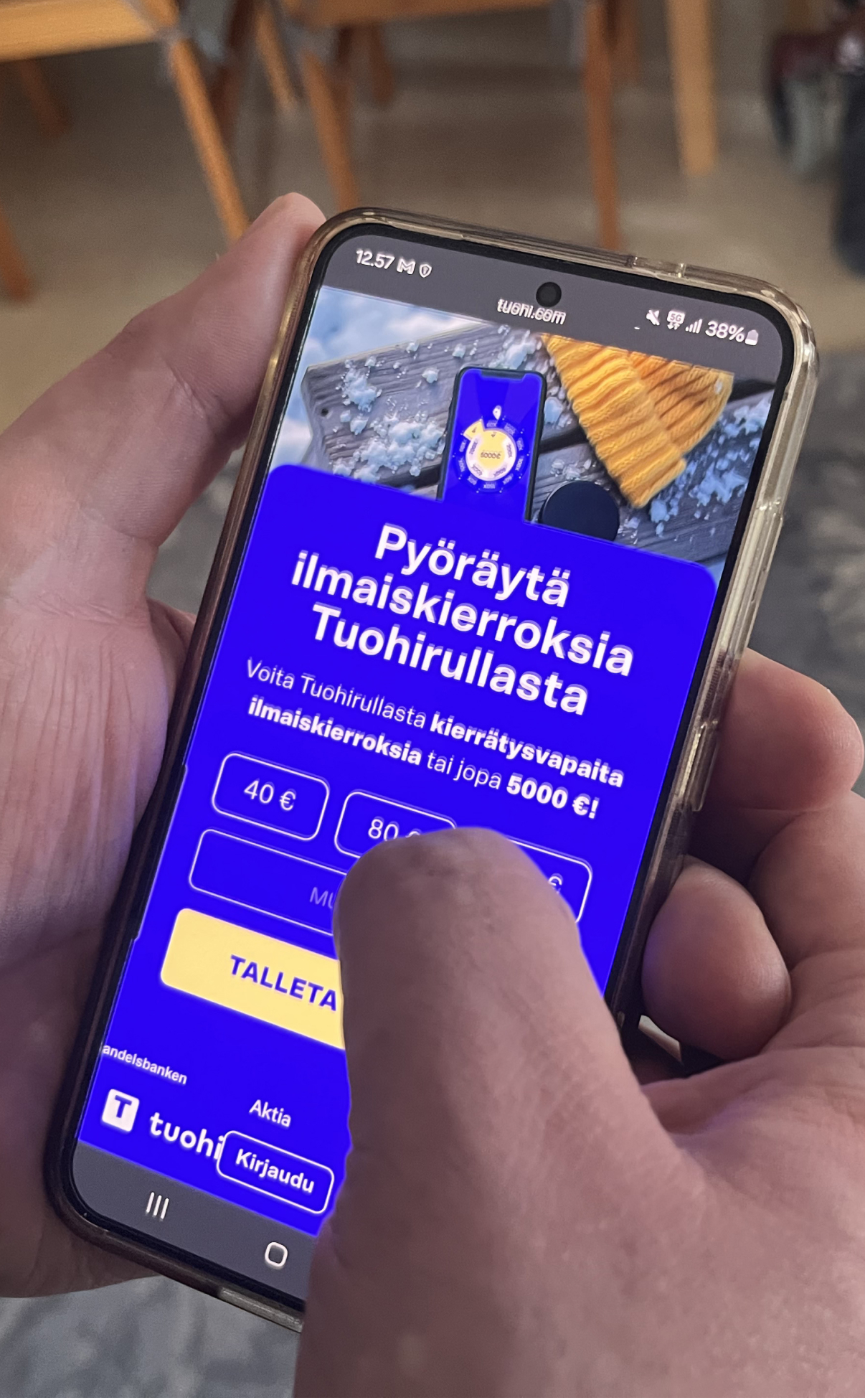 Rahapelisanomat testaajalla auki Tuohi casino netissä mikä näyttää tarjoavan kierrätysvapaat ilmaiskierrokset "Tuohirullasta".