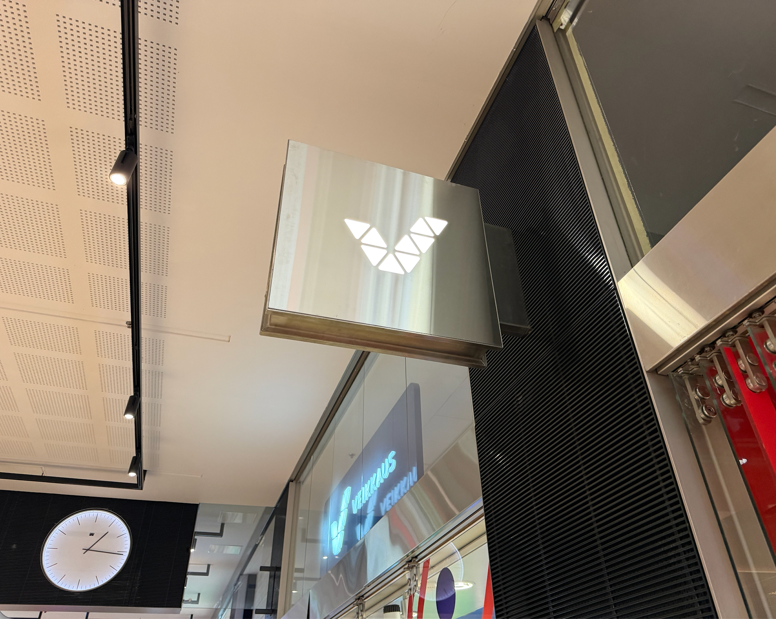 Veikkaus pelisalin logo Kamppi.