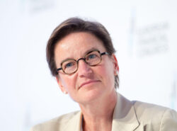 Verena Ross